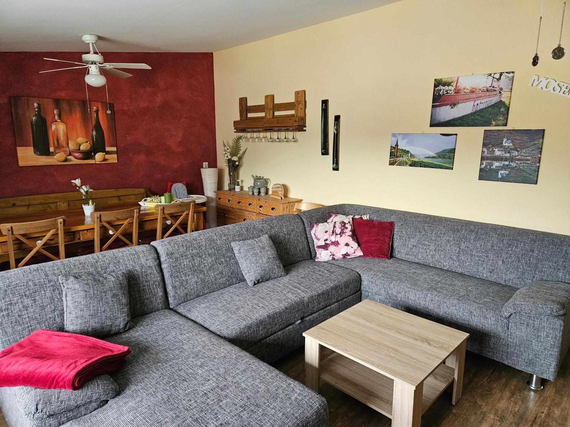 Mathildas Ferienwohnung Hatzenport Exterior foto